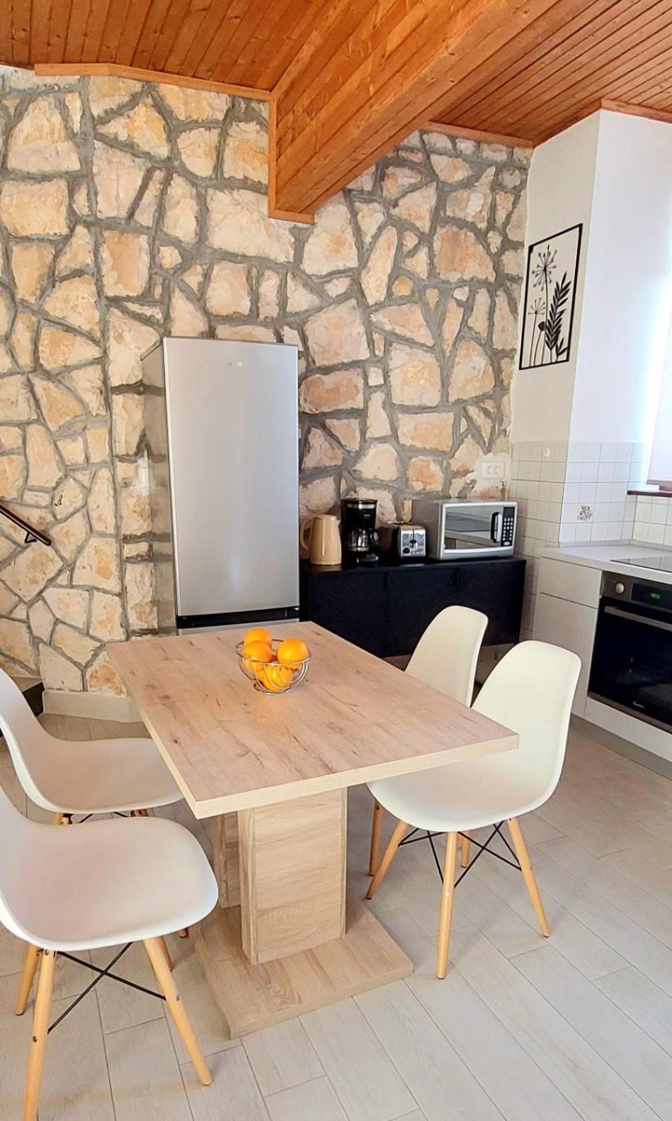 Apartment Kiwi ラバック エクステリア 写真
